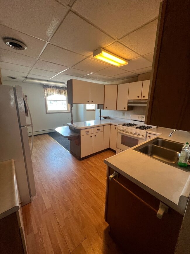 206 S Pacific St Unidad 3