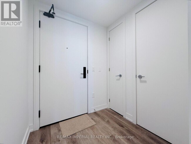 Photo - 1 Jarvis St Unit 816