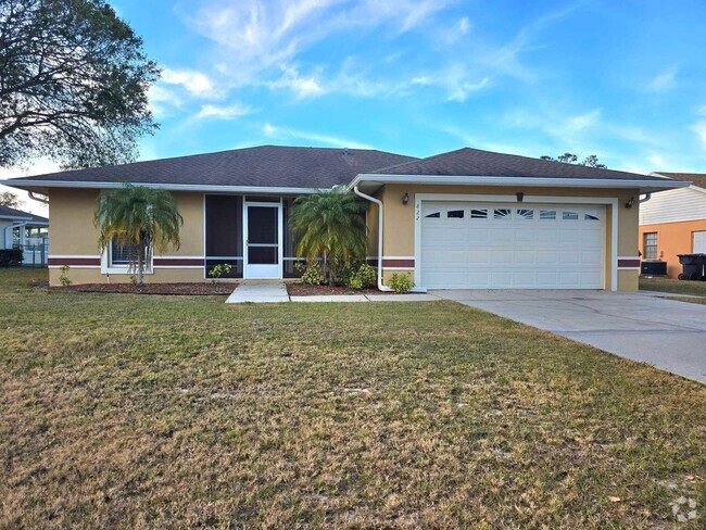 Building Photo - 3 bed / 2 bath home for RENT in N. Lakeland