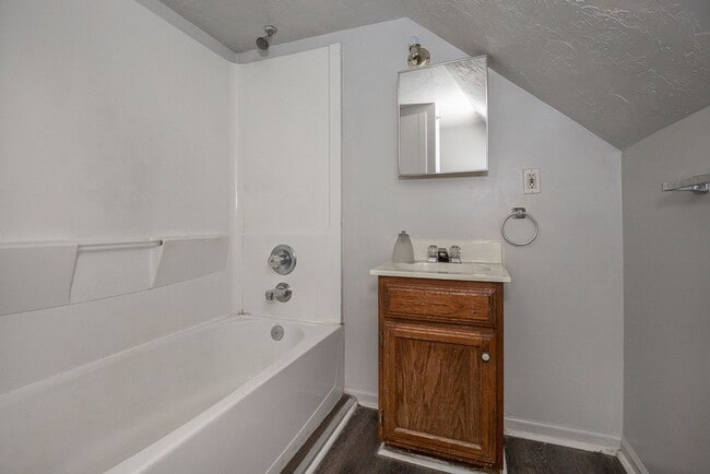 Photo - 3333 Desota Ave Unidad 3333 Desota Ave  3