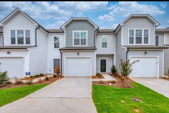 TH, Brand New Construction! Spacious Open Floor Plan, Upgrades throughout, Garage! - TH, Brand New Construction! Spacious Open Floor Plan, Upgrades throughout, Garage!