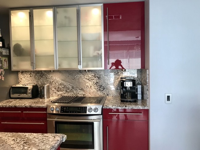 Photo - 10747 Wilshire Blvd