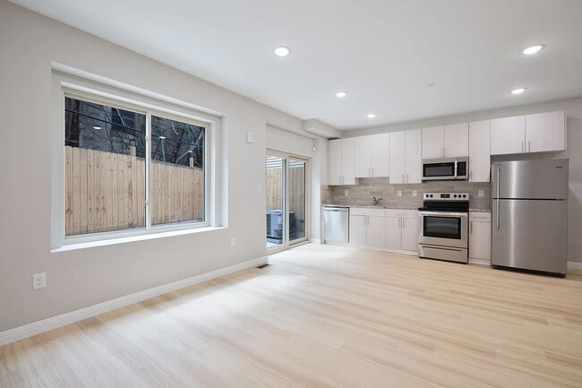 Photo - 616 N 40th St Unidad B