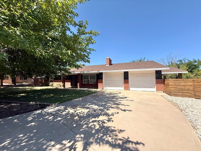 Building Photo - 1149 E Elder Cir Rental