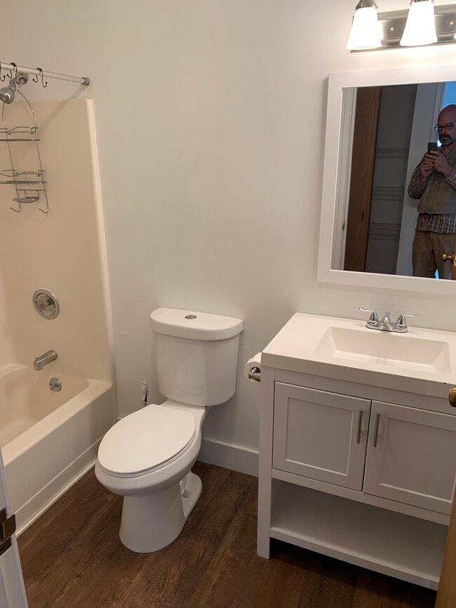 Photo - Highland Meadows Unit 207