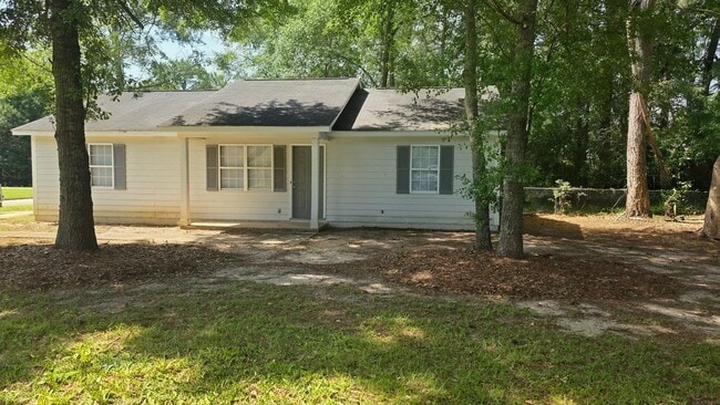 Check out this recently renovated home! - Check out this recently renovated home!