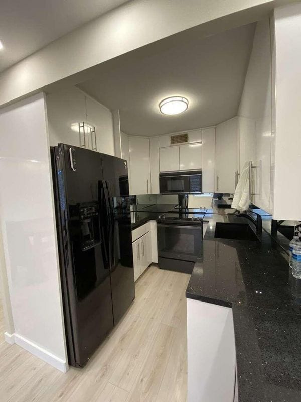 Photo - 4048 Exeter C