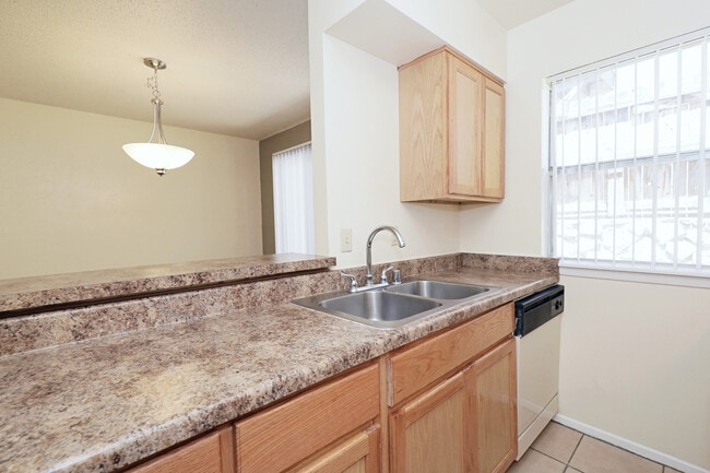 Photo - Overlook Apartments