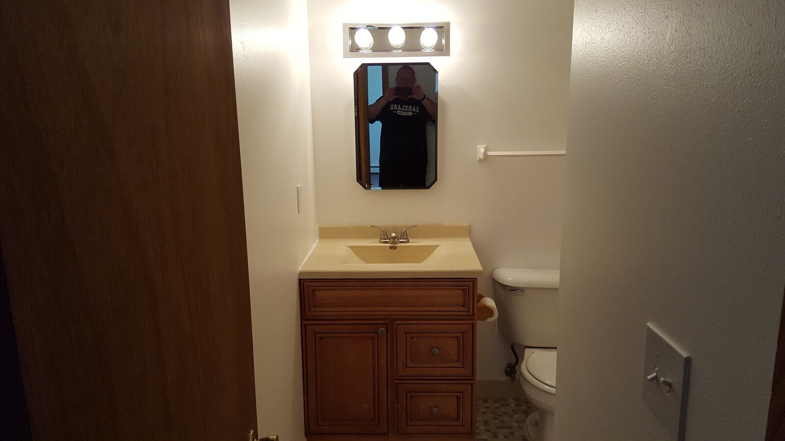 Baño - 5650 W Wahner Ave Unidad 110