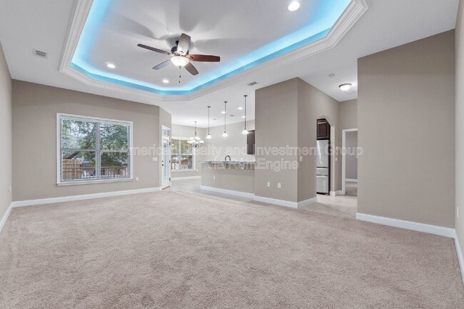 Photo - 209 Casper Dr