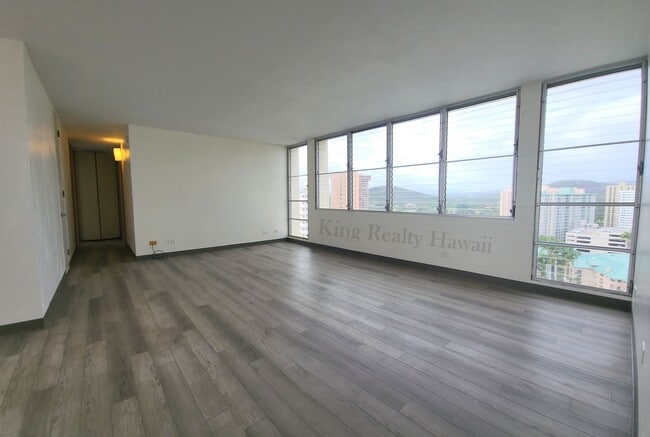 Photo - UPGRADED 3 br / 2 ba Only 2 units per flr, VIEWS, Utils Incl.+2 prkg. Unit LVT15A