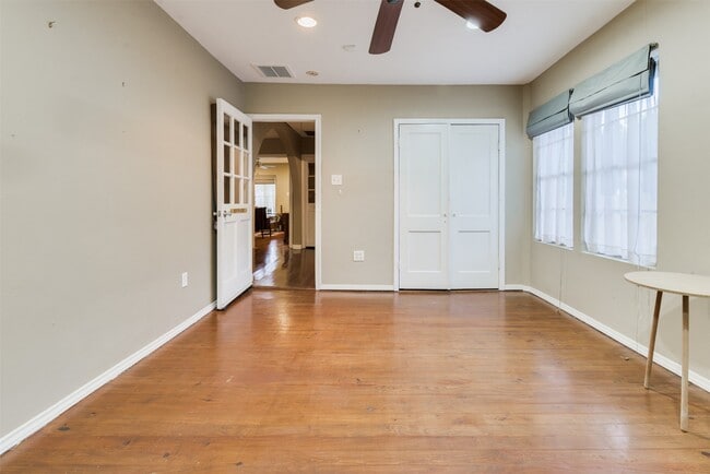 520 W 14th St