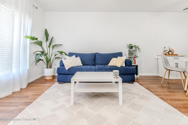 Photo - 1390 Hampton Park Ln