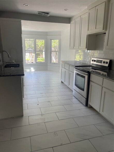 Photo - 402 S Pearl St