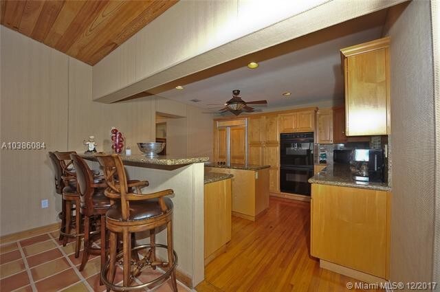 Photo - 1425 Trillo Ave