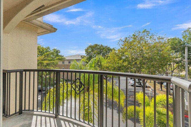 Photo - 400 Crestwood Ct N Unit 420