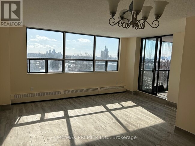 Photo - 45 Sunrise Ave Unit 511