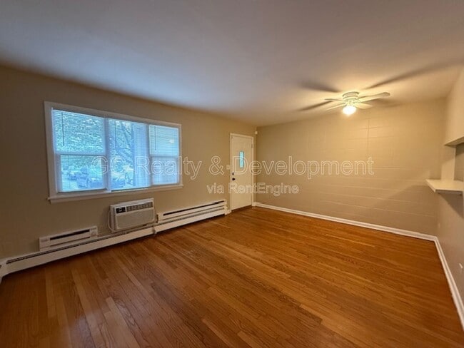 Photo - 227 Uteg St Unidad 2