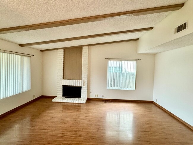 Photo - Spacious Single Story Upgraded Home