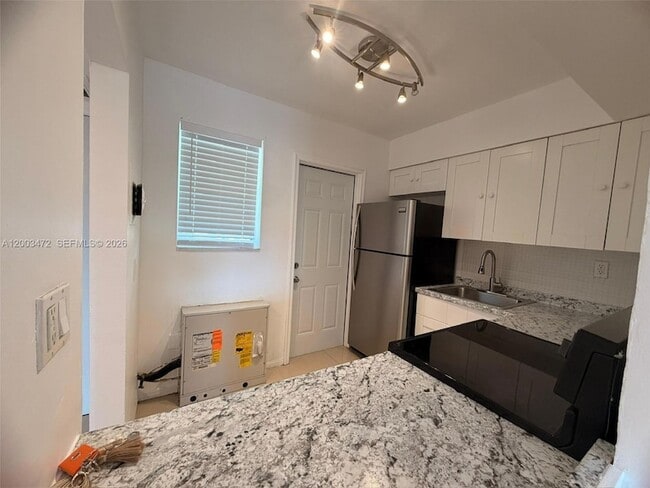 Photo - 20200 NE 27th Ct Unit 35
