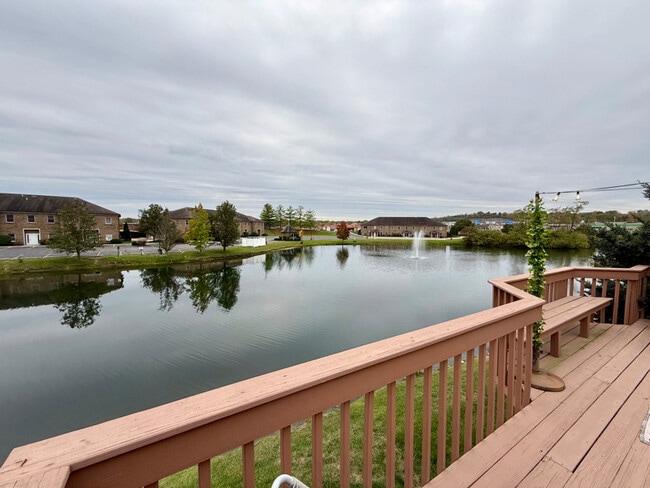 Building Photo - 45 Waters Way