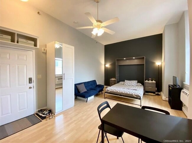Building Photo - 124 Court St Unit 605 Rental