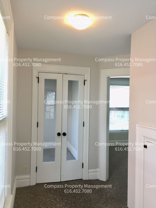 Photo - 543 Union Ave SE Unidad 2