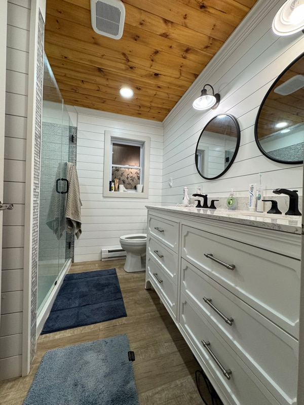 Photo - 913 N Baldwin St