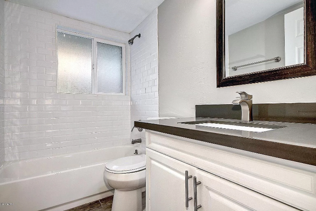 Photo - 351 E Thomas Rd Condo Unit D102