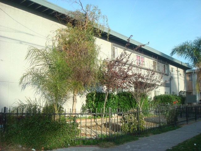 Photo - 9035 Orion Ave