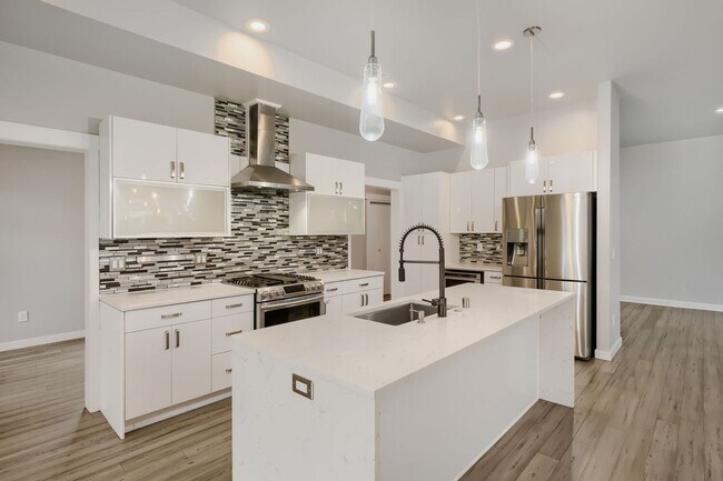 Photo - Beautiful 4bed/2.5bath Home in Desirable West Seattle Location!