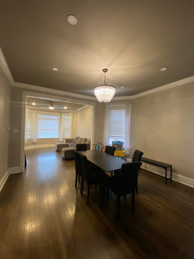 Photo - 2122 N Keystone Ave Unit 1