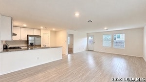 2823 Rosefinch