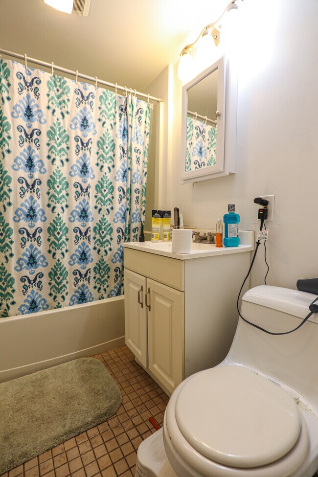 Photo - 54 Egmont St Unidad 2