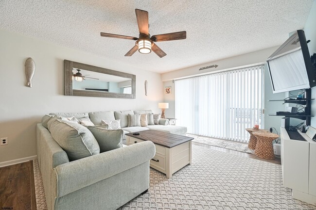 Photo - 6101 Monmouth Ave Unit 303/305