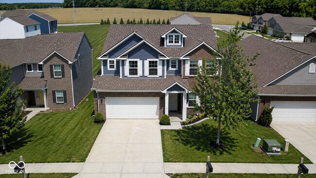 Building Photo - 5872 Wintersweet Ln