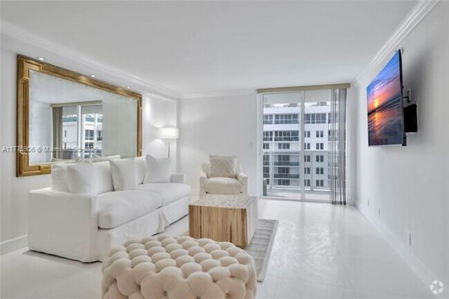 Building Photo - 2401 Collins Ave Unit 2401 Collins Ave appt 1805 Rental