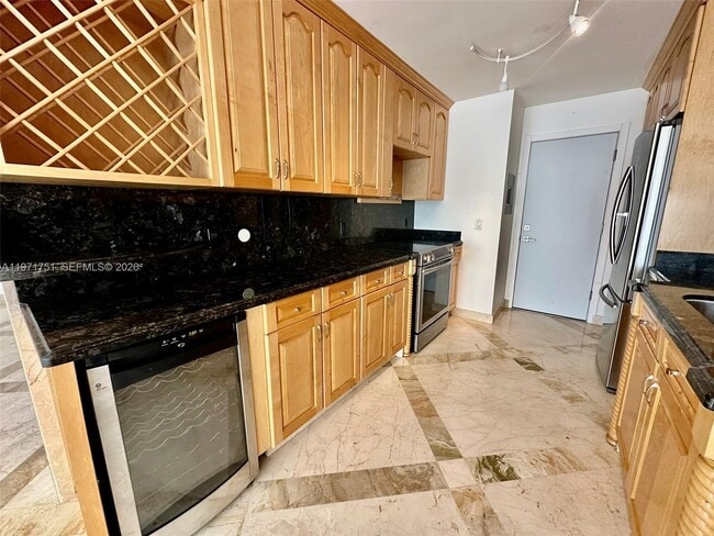 Photo - 1880 S Ocean Dr Unit 402