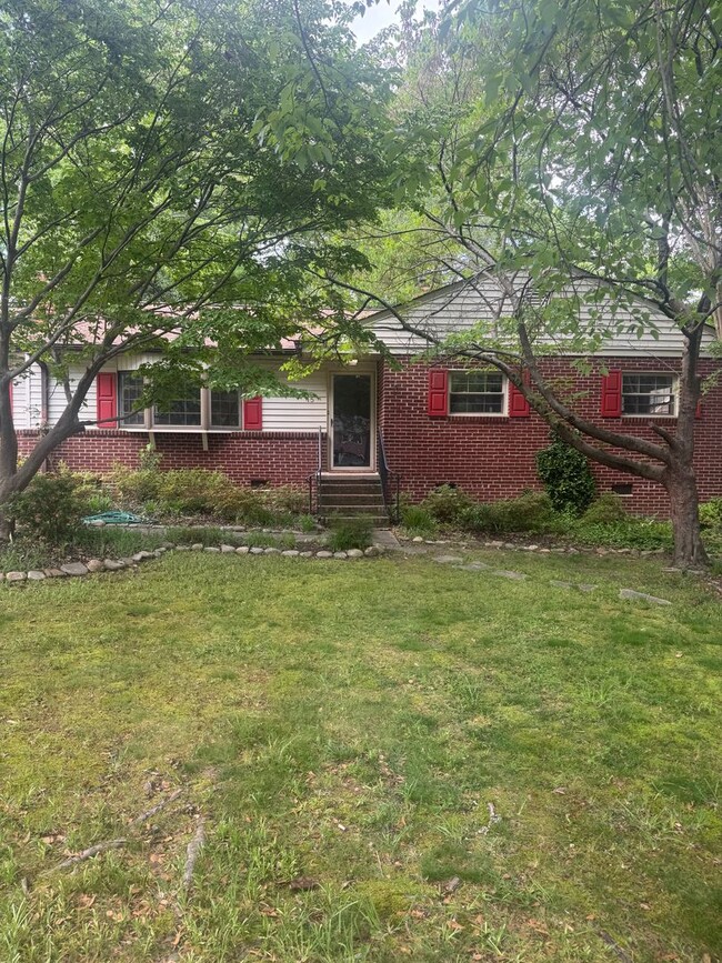Updated 4 bedroom in Taylors - Updated 4 bedroom in Taylors House