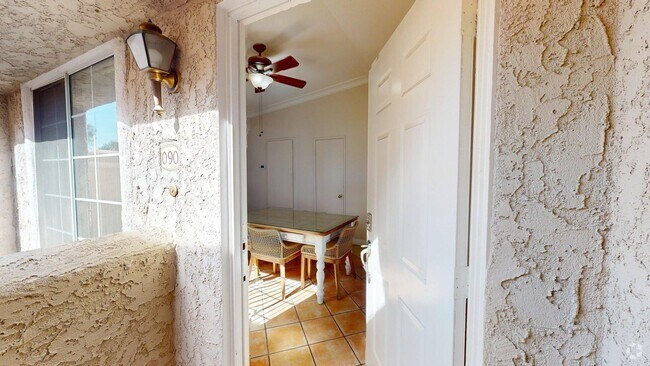 Building Photo - 505 S Farrell Dr Unit O90 Rental