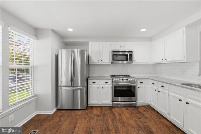 Photo - 1490 Autumn Ridge Cir