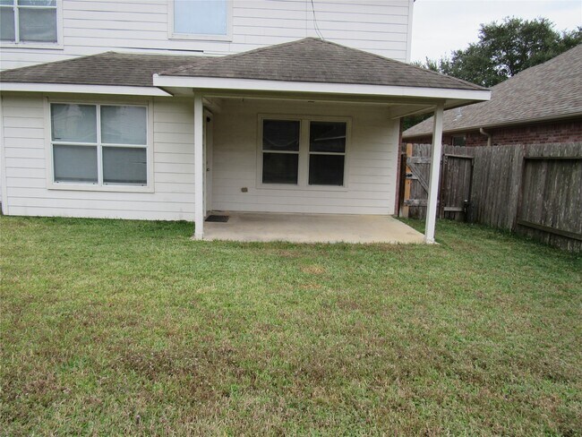 Photo - 6338 Applewood Forest Dr