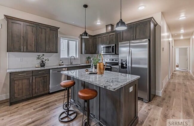 Photo - 1132 Bingham Ave