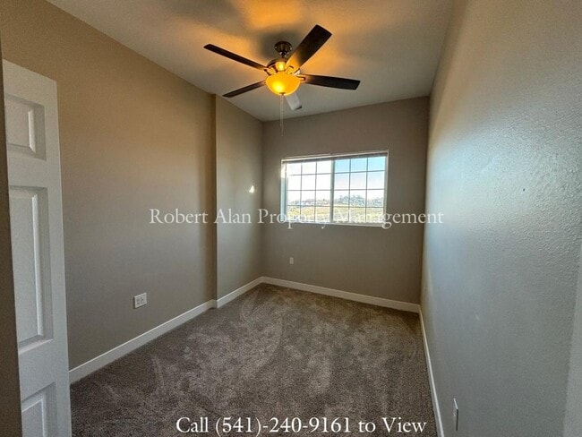 Photo - 2601 SW Hailey Ave