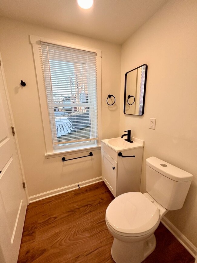 Photo - 5 Locust St Unidad Apt 3