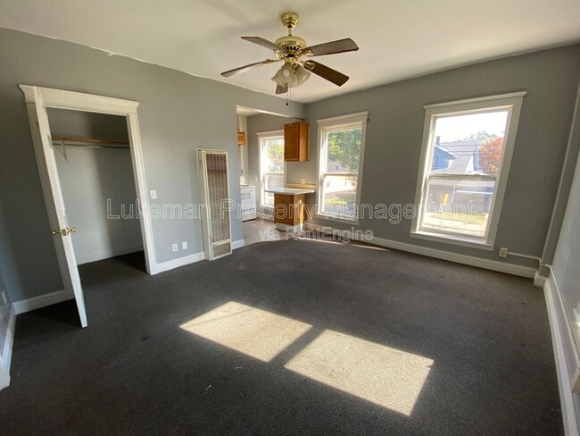 Photo - 1502-1506 S Burdick St Unit 1504