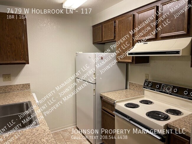 7479 W Holbrook Ln Unidad 117