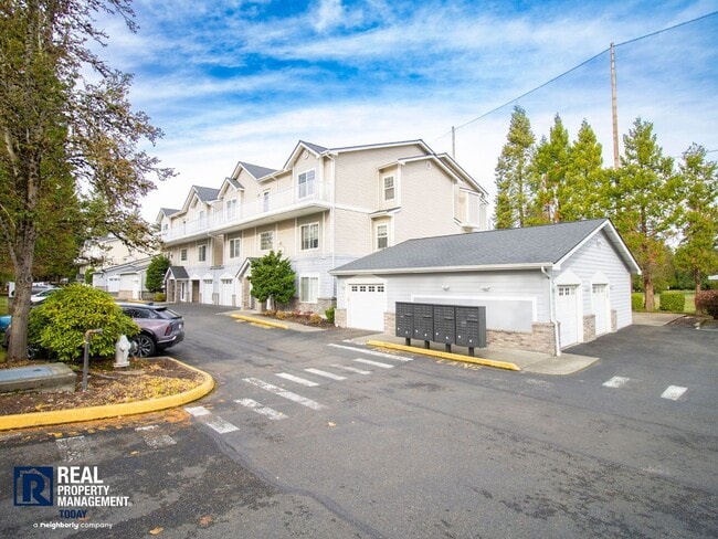 Photo - Beautiful 3 Bedroom Condo in Renton, WA!