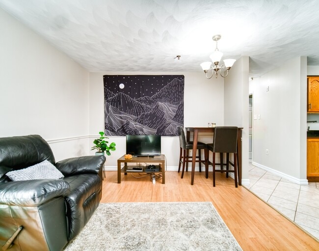 Photo - 5778-5778 South St Unité 215