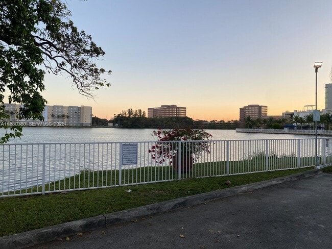 Photo - 5505 NW 7th St Unidad W112